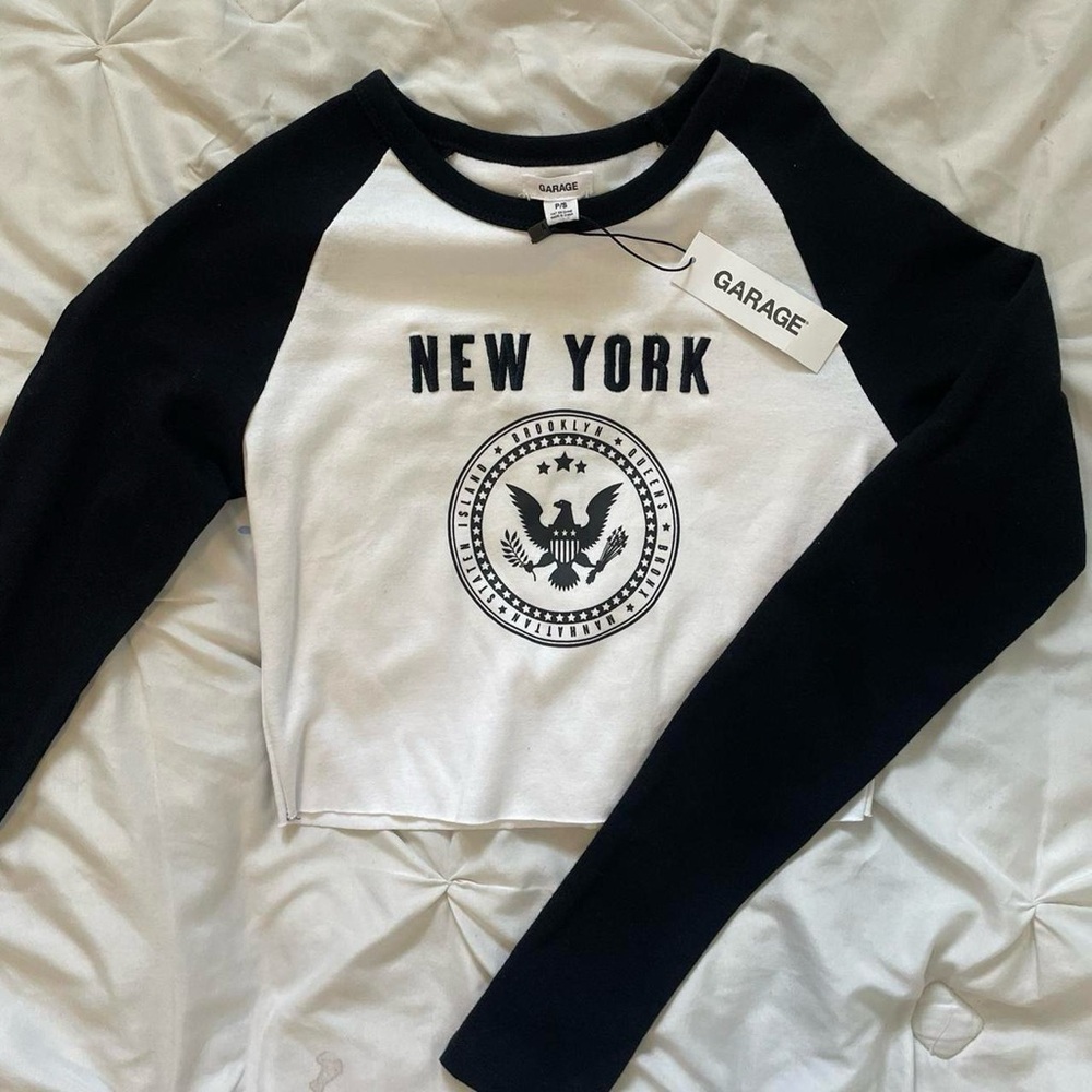 Long sleeved garage top!